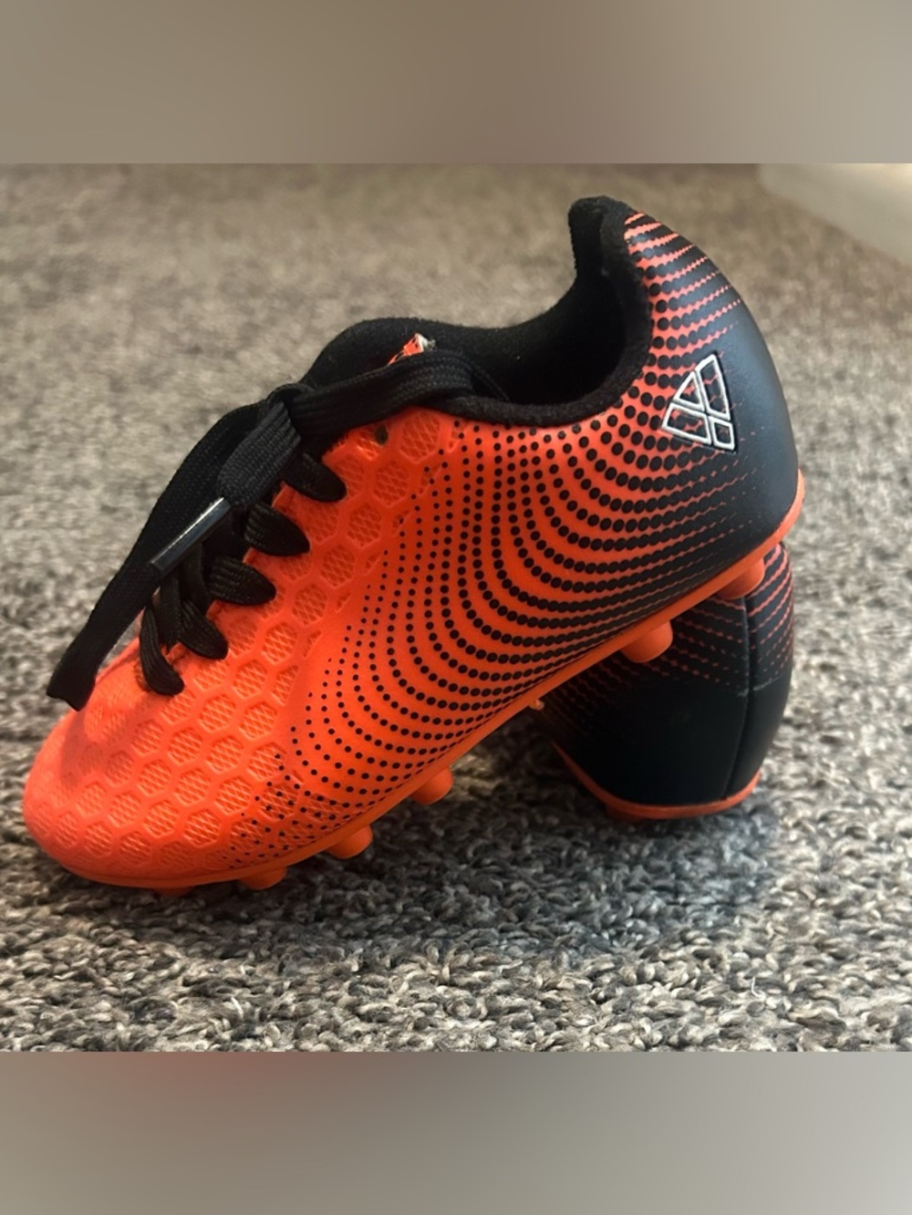 Vizari Stealth FG Kids Soccer Cleats - Orange & Black -Size 9